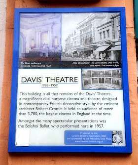 Davis Theatre Croydon - High Street