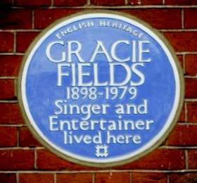 Dame Gracie Fields, N1 - Upper Street