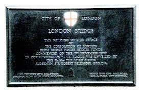 London Bridge - North End of East Pavement